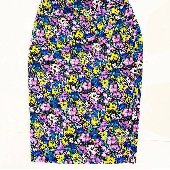 Zara Ruched Floral Print Pencil Dress - Picture 6 of 9